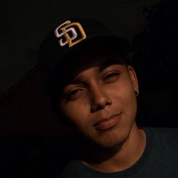 Meet your Posher, Jonathan