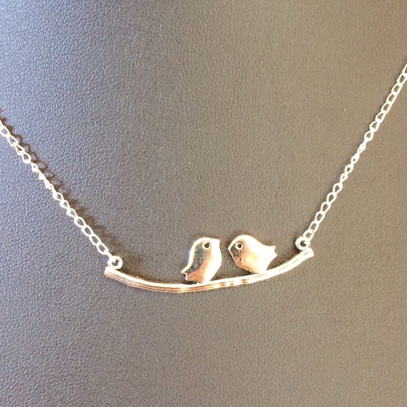 Jewelry - Bird silver necklace