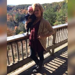 Meet your Posher, Olivia