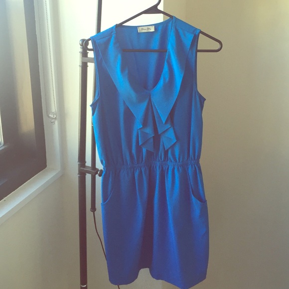 Short blue dress with pockets - Picture 1 of 2
