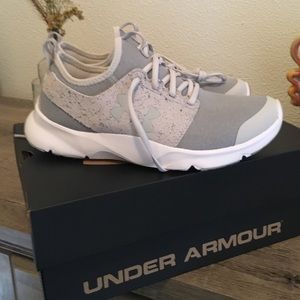 UA Drift Mineral size 8.5 -- NEVER WORN