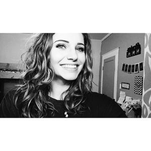 Meet your Posher, Annabelle