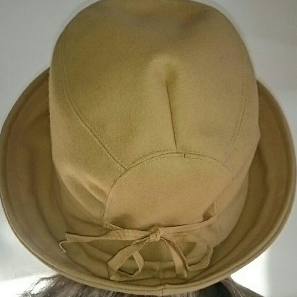Vintage Felt Hat - Picture 2 of 3
