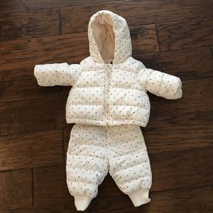 Baby Gap snowsuit NWOT