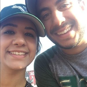 Meet your Posher, Demiana