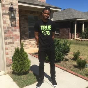 Meet your Posher, Wade