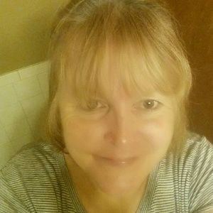 Meet your Posher, Pamela