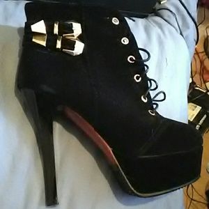 Vero Cuoio 240 lace up Dance Pumps