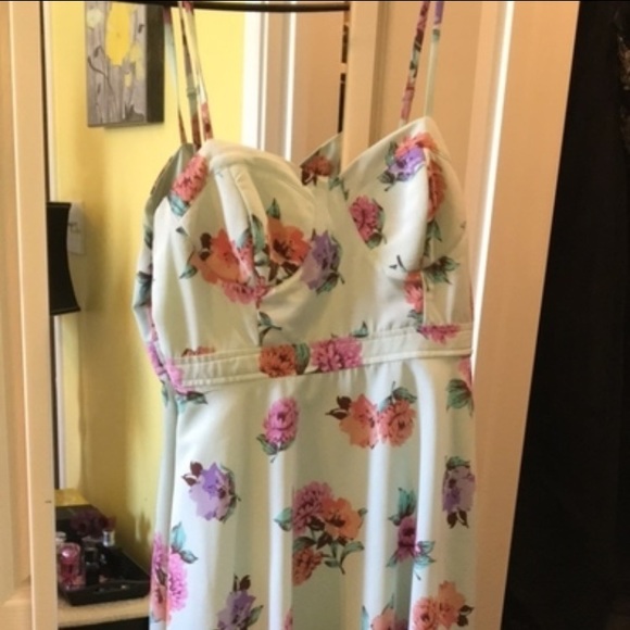 Mini mimi chick dress