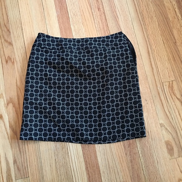 Ann Taylor Loft skirt, size 10, lined