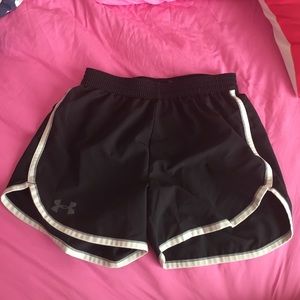 Under armor shorts!!! Size xs