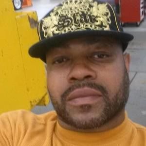 Meet your Posher, James