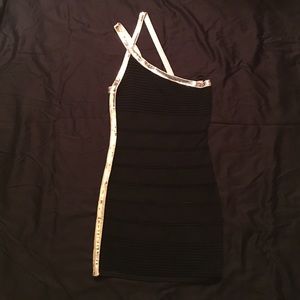 2b Bebe black bodycon LBD!