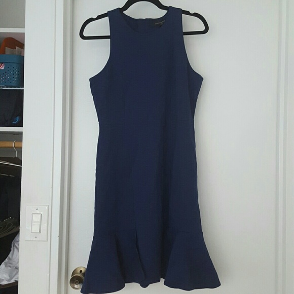 New Banana Republic Ponte dress with flounce skirt