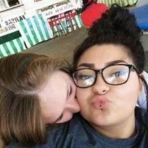 Meet your Posher, Mallory