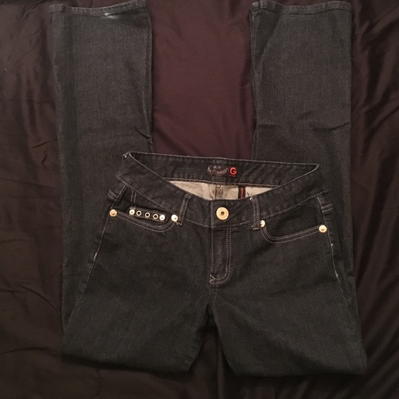 Super cute Guess jeans!