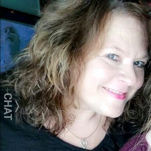 Meet your Posher, Amie