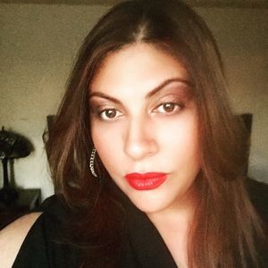 Meet your Posher, Monica