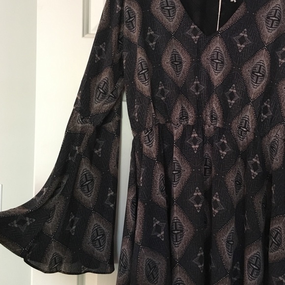 Asher Ada Dress - Picture 3 of 3