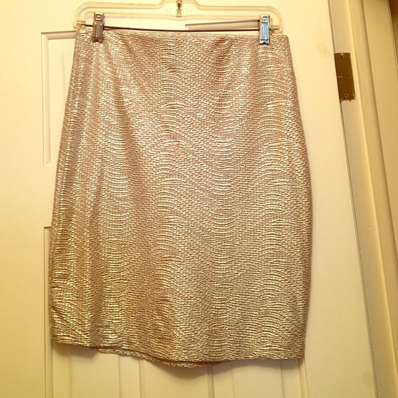 BCBGeneration pencil skirt - Picture 1 of 3