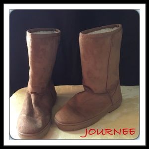 # 158  🌴 JOURNEE COLLECTION FAUX SUEDE 11" BOOT