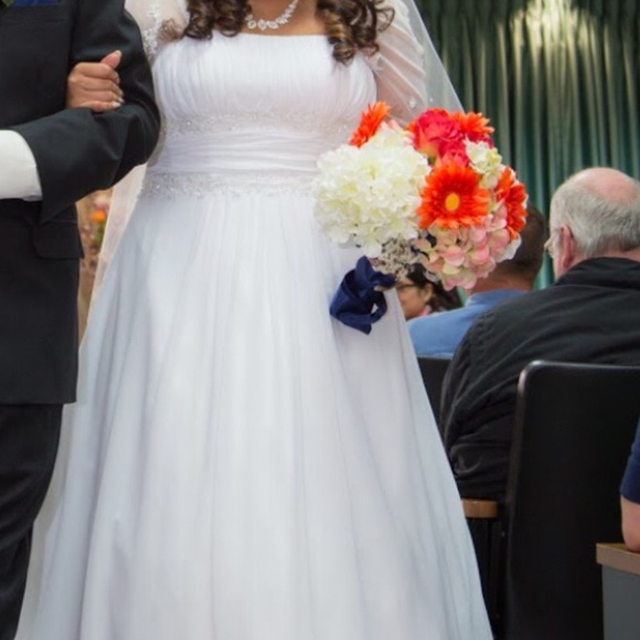 Wedding dress