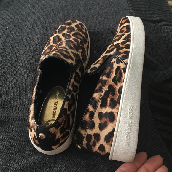 Michael Kors leopard flats
