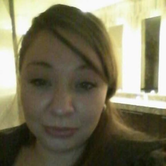 Meet your Posher, Ashley - Picture 1 of 1