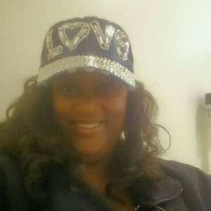 Meet your Posher, Valerie