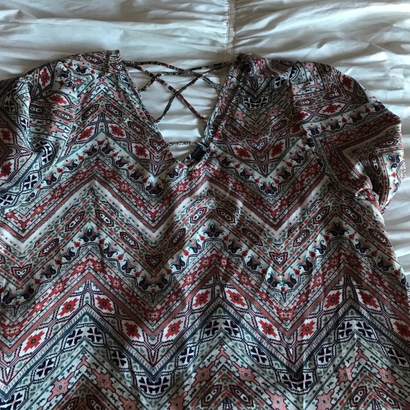 ❌SOLD❌✨Torrid ✨Fall Blouse 👚 - Picture 3 of 3