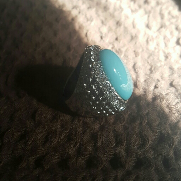 Stylish ring - Picture 2 of 3