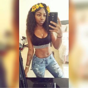 Meet your Posher, Ajia