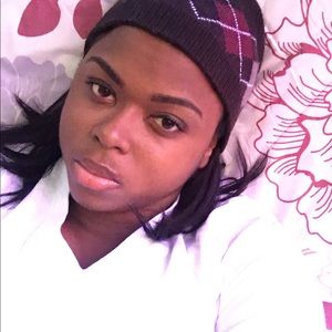 Meet your Posher, Lala