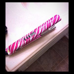 Chi Smart flat iron.