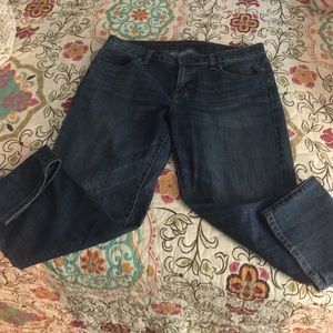 Jennifer Lopez jeans