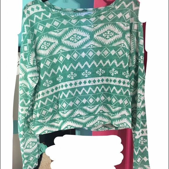 Sweet Claire long sleeve crop top
