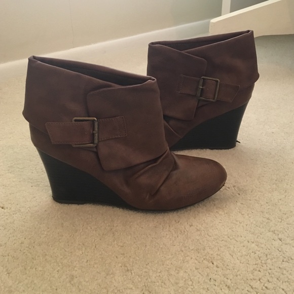 Steve Madden short boots