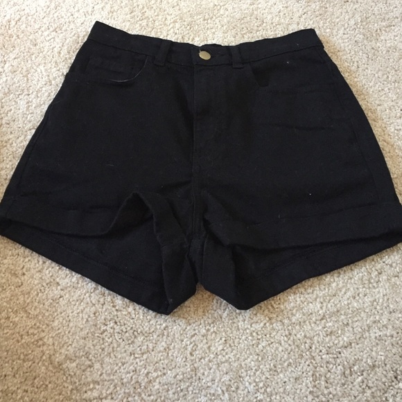 AMERICAN APPAREL BLACK HIGH WAISTED DENIM SHORTS