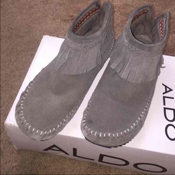 ‼️ SOLD ‼️ Aldo Fringe Moccasins - Picture 2 of 3