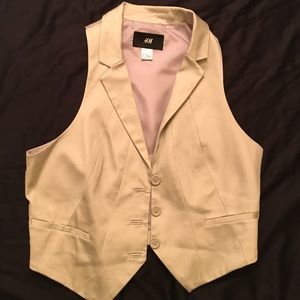 Cute H&M vest!