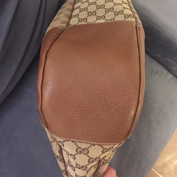SOLD Gucci handbag