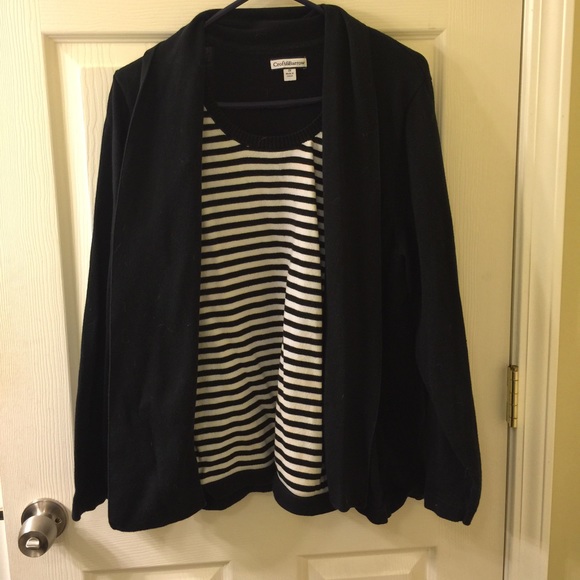 2x Black and White sweater-plus sized