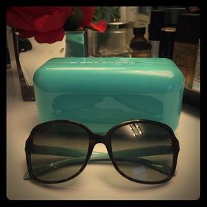 Authentic Tiffany and co sunnies