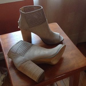 Report open toe booties