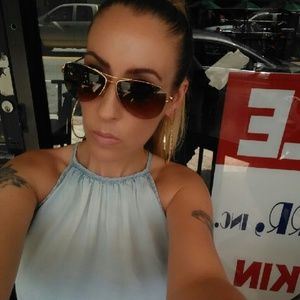 Meet your Posher, Raydiant