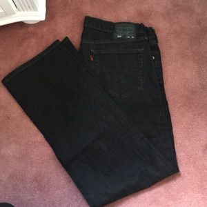 Levi dark jeans