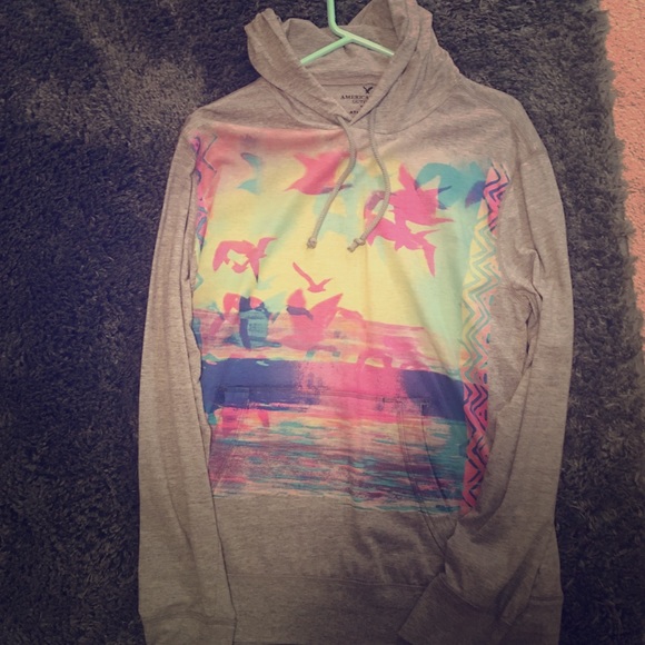American Eagle Sweatshirt