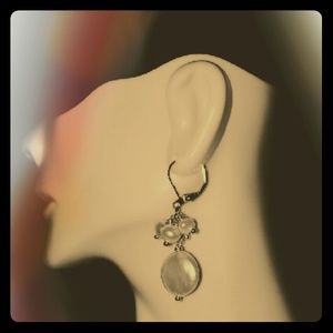 Freshwater pearls clusterdrop earrings