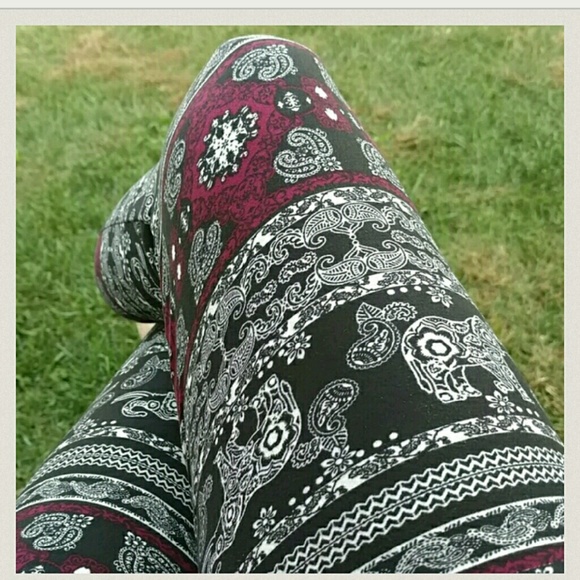 Last 1 🎉 PLUS SIZE Soft Elephant Leggings - Picture 3 of 4