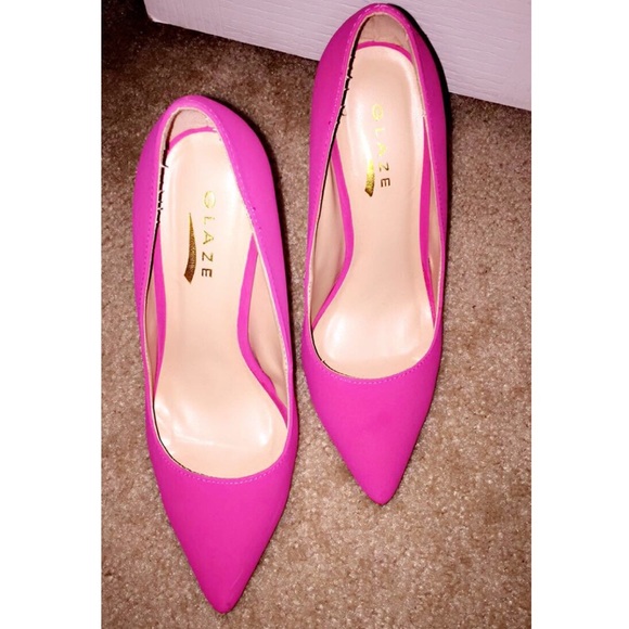 Pink heels 👠 - Picture 2 of 3